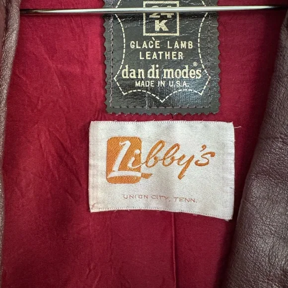 Women's burgundy Leather Trench Coat - Picture 3 of 3